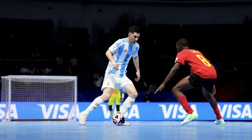 Angola 5-9 Argentina